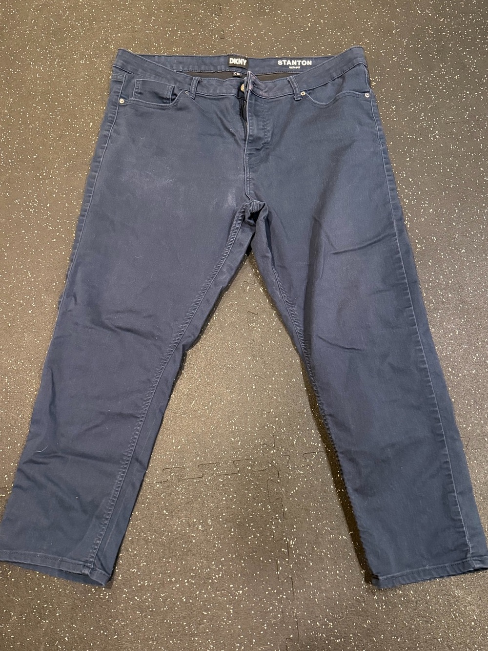 DKNY Men's Relaxed Slim Fit Jeans in Dark Navy 38x30